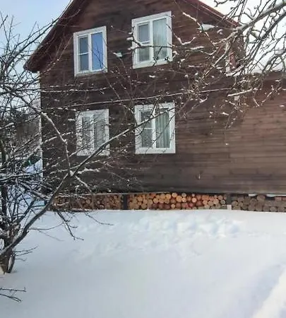 Будинок відпочинку Дом С Видом На Горы *